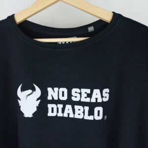 Sud-over-black-detail-2