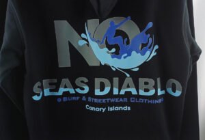 Sud-black-surf-blue-detail-back